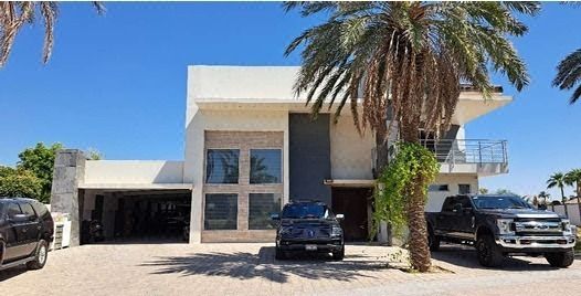 Hermosa Residencia en Venta en Privada San Agustín de las Palmas
