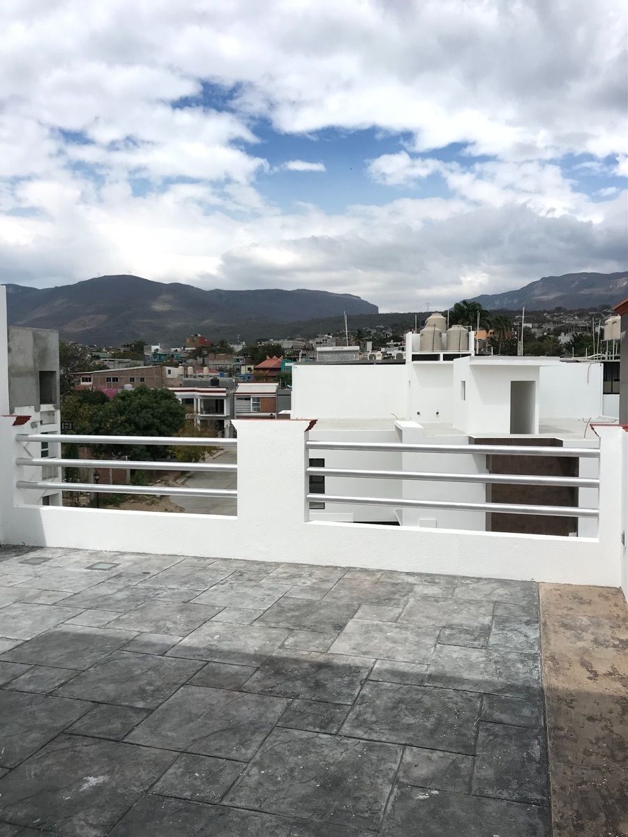 22 de 25: Casa en CIRCUITO SAN JORGE, San Jorge,  Root Garden