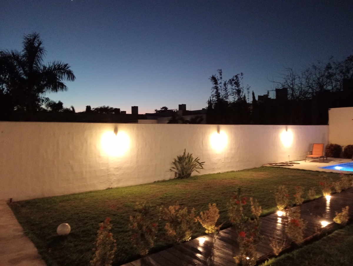 5 de 15: Jardín piscina luces led.
