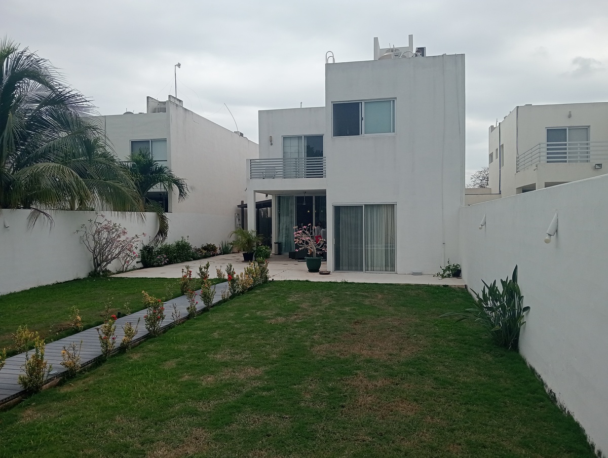 14 de 15: Vista posterior de la casa