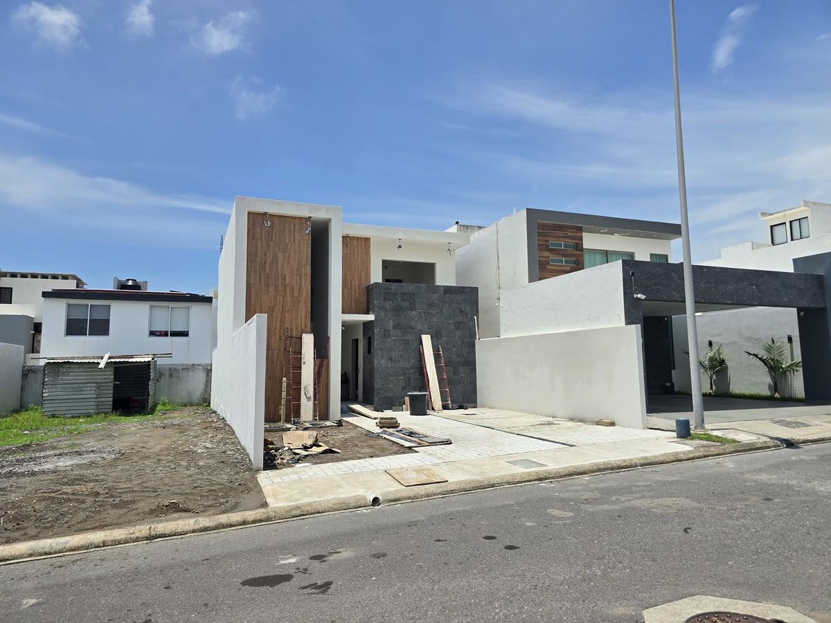 3 of 9: *Avance de obra al 21/Julio/25