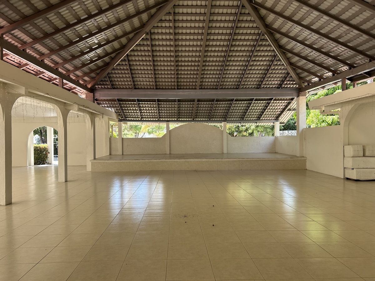 Salón de Fiestas en Venta, sobre 9na. Sur Ote, en Tuxtla Gutz. - foto 5