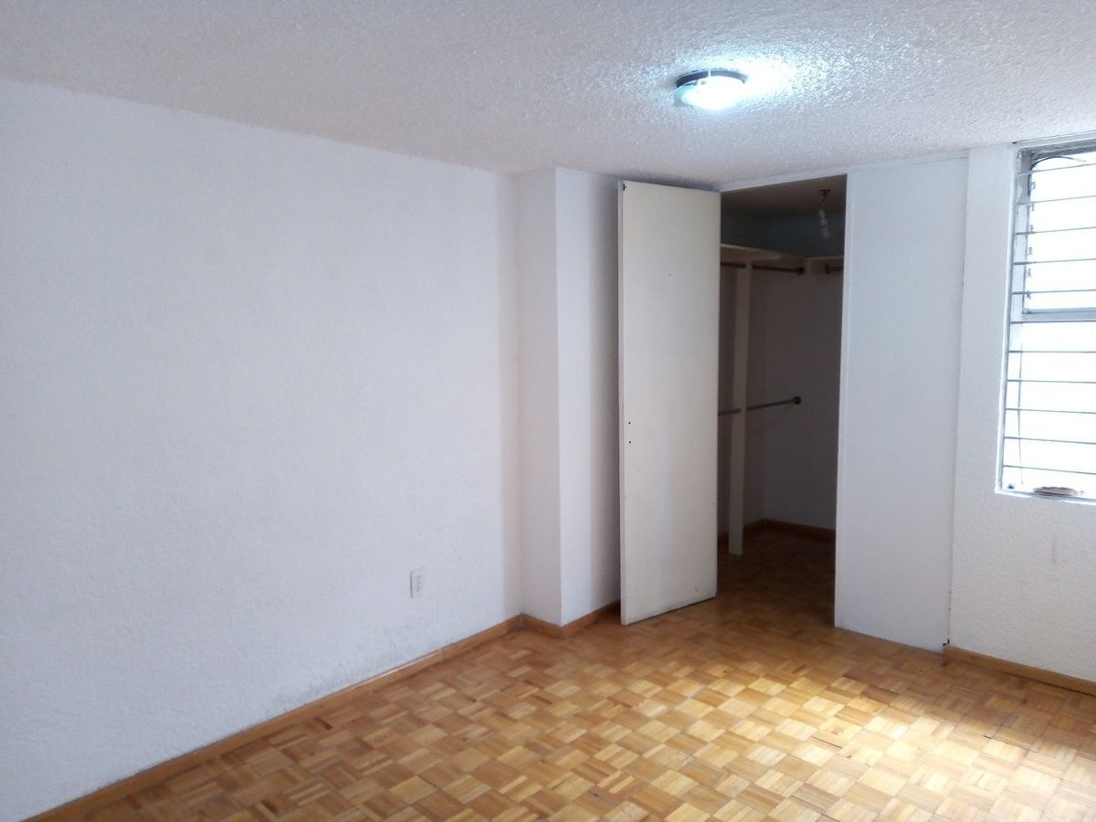 4 de 12: Departamento en Venta en Del Valle Rayo Vende ®