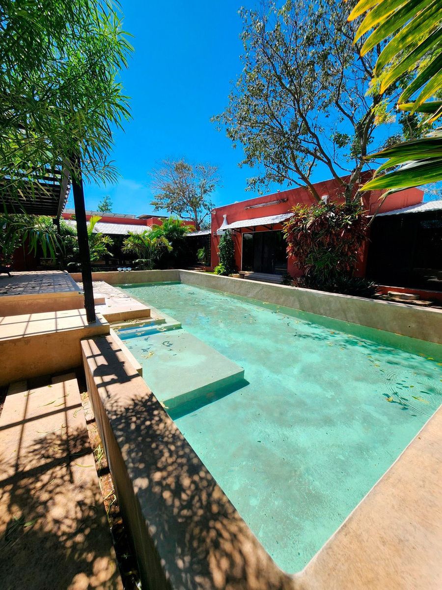 1 of 31: Piscina de 5 x 8 con sistema de filtrado