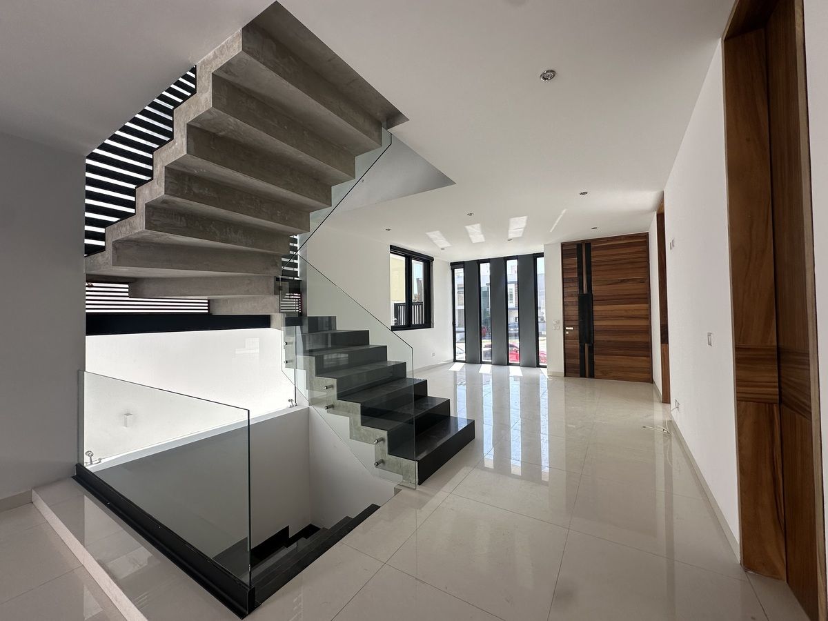 Casa em Valle Imperial, Zapopan, foto 6 de 27