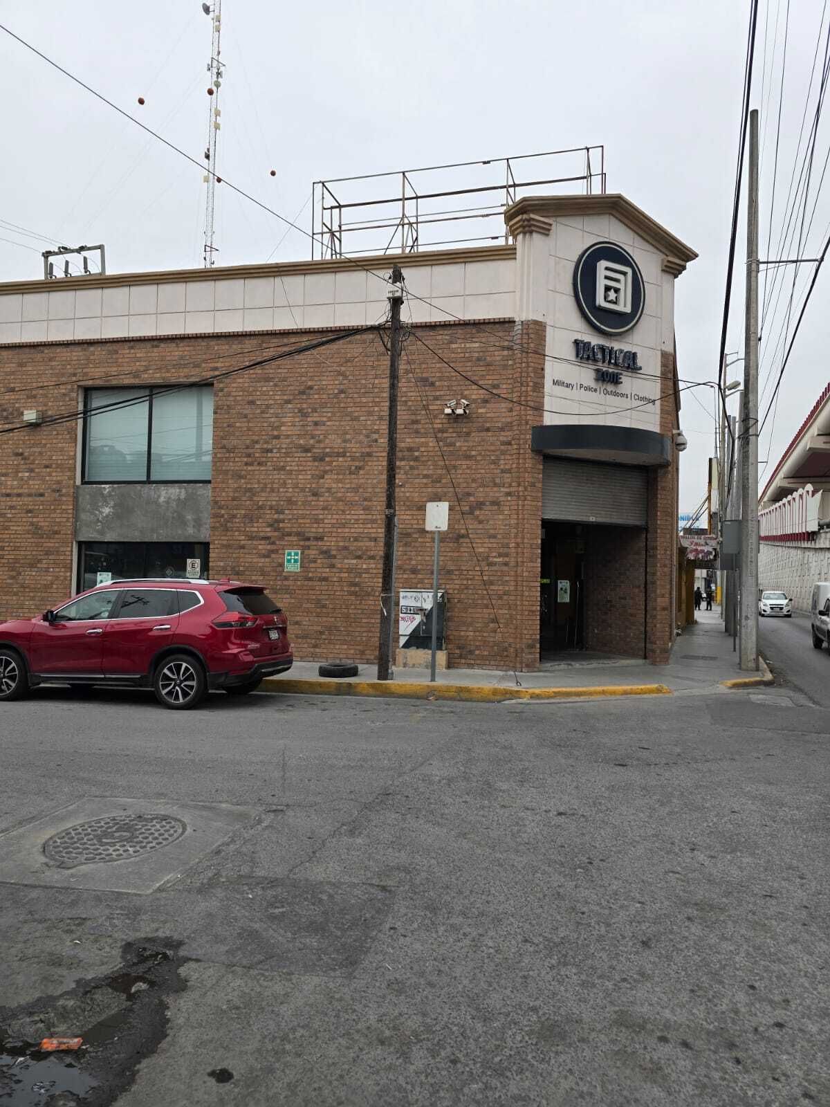 1 de 5: frente de la tienda