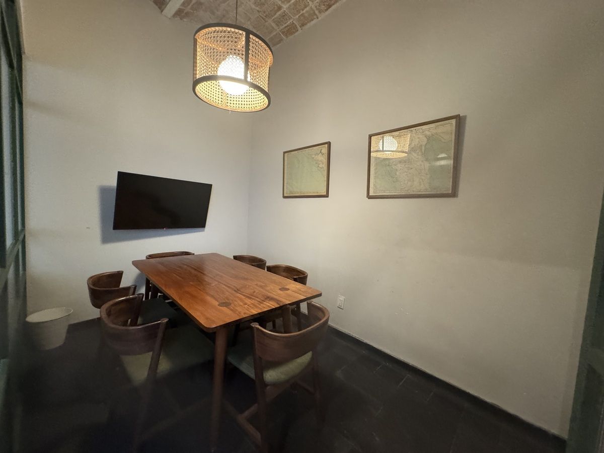 11 de 17: Sala de juntas