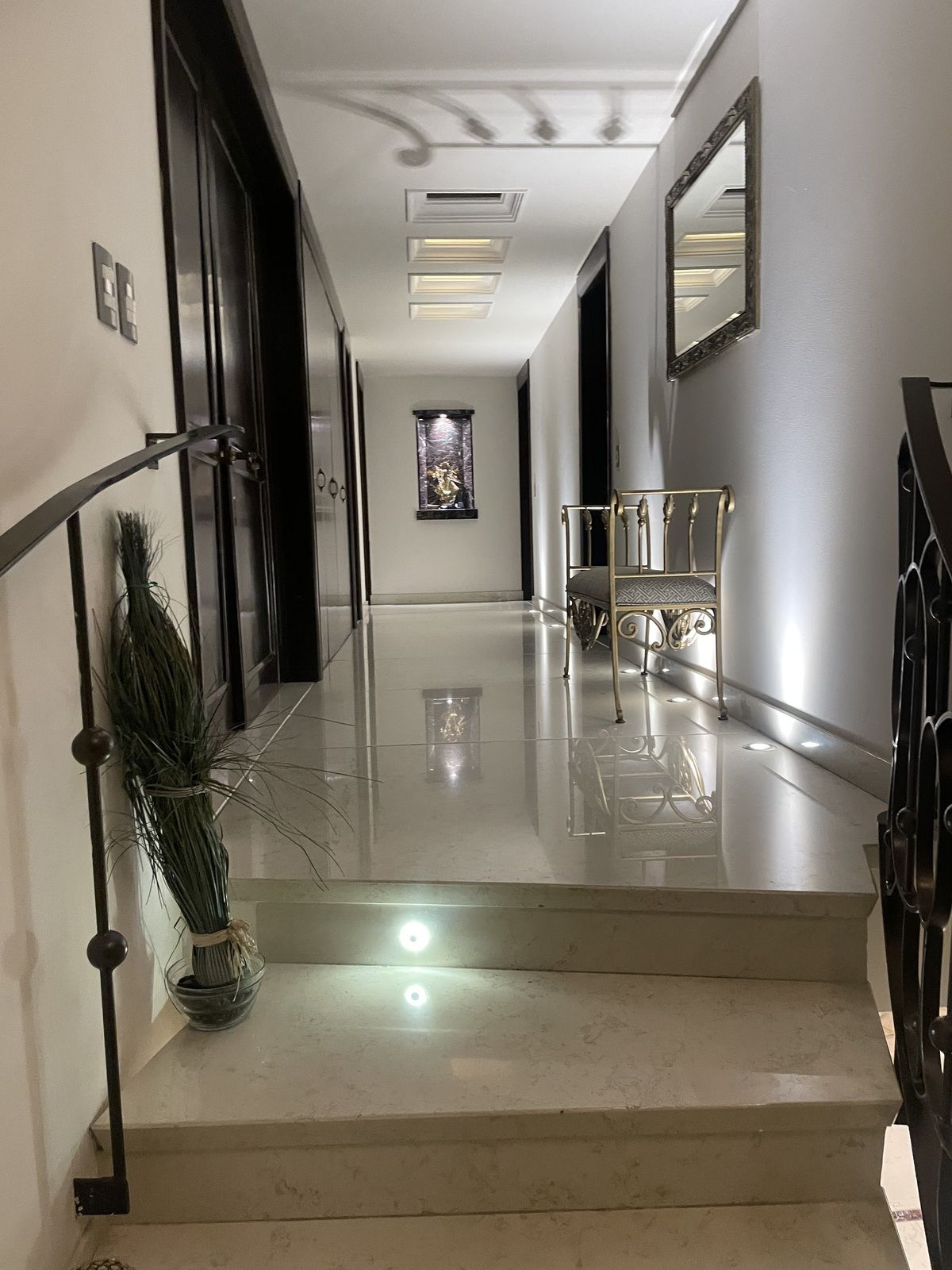 3 de 49: Entrada casa