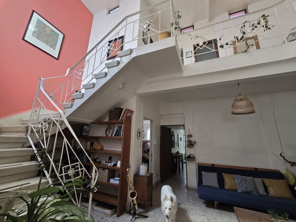 Casa en Venta en Del Valle Centro con 3 Recámaras, 3 Baños y 340 Metros Cuadrados Casa en Venta en Del Valle Centro con 3 Recámaras, 3 Baños y 340 Metros Cuadrados