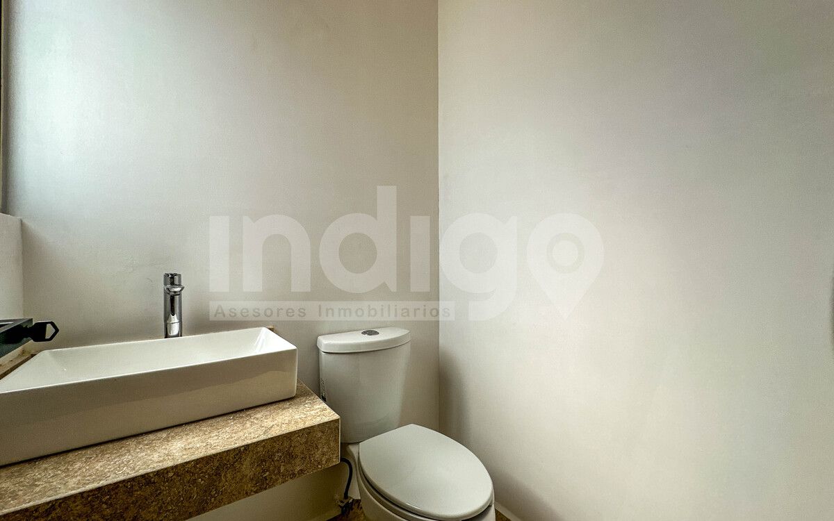 Baño de Visitas