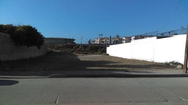 Se Vende Terreno a Solo Media Cuadra del Mar