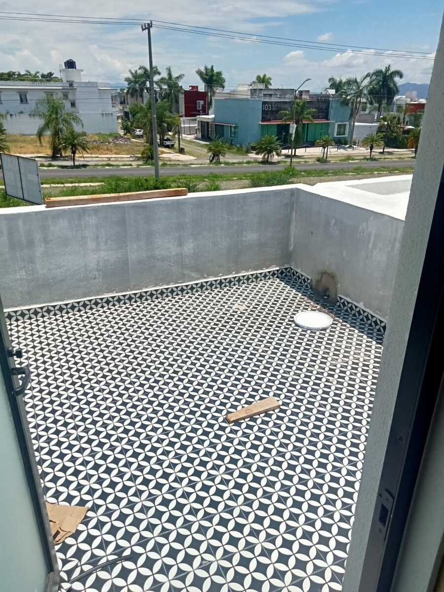 3 de 16