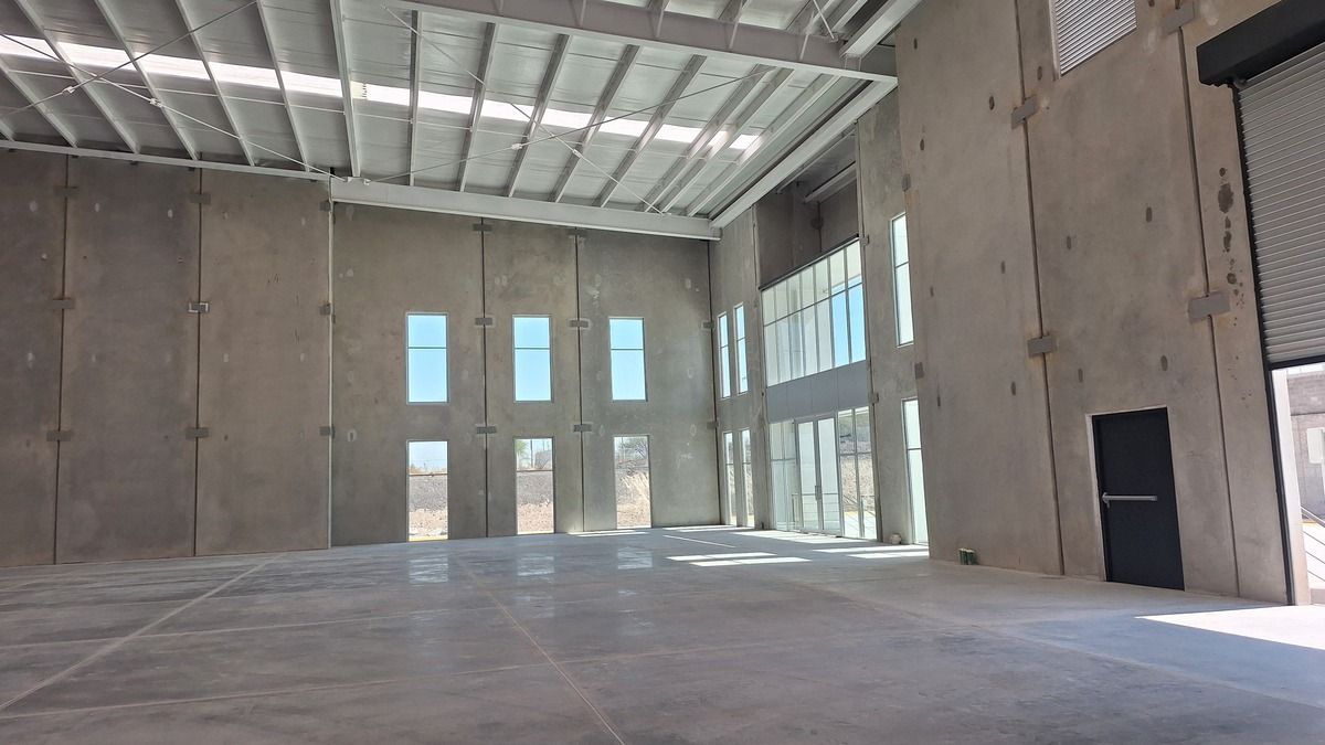 1 de 13: Renta nave 14,500 m2, Aeropuerto El Marques, Querétaro