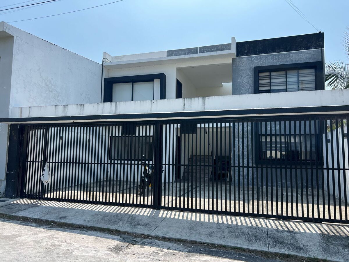 Departamento PLANTA BAJA en venta en Col. Graciano Sánchez. BOCA DEL RÍO, VER.