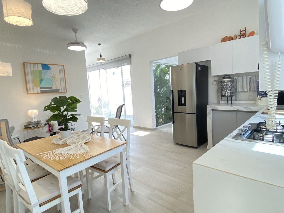 6 de 18: Cocina abierta y sala-comedor