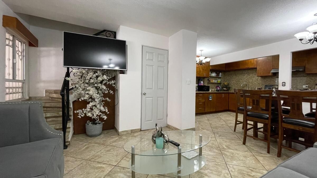 Casa en Venta – Residencial de Cortez, Tijuana - foto 3
