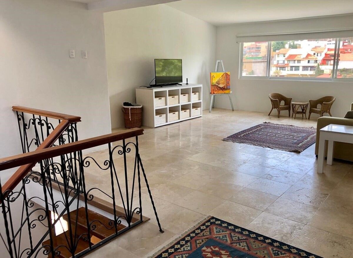 5 of 12: Casa en Venta en Bosques de las Lomas Rayo Vende ®