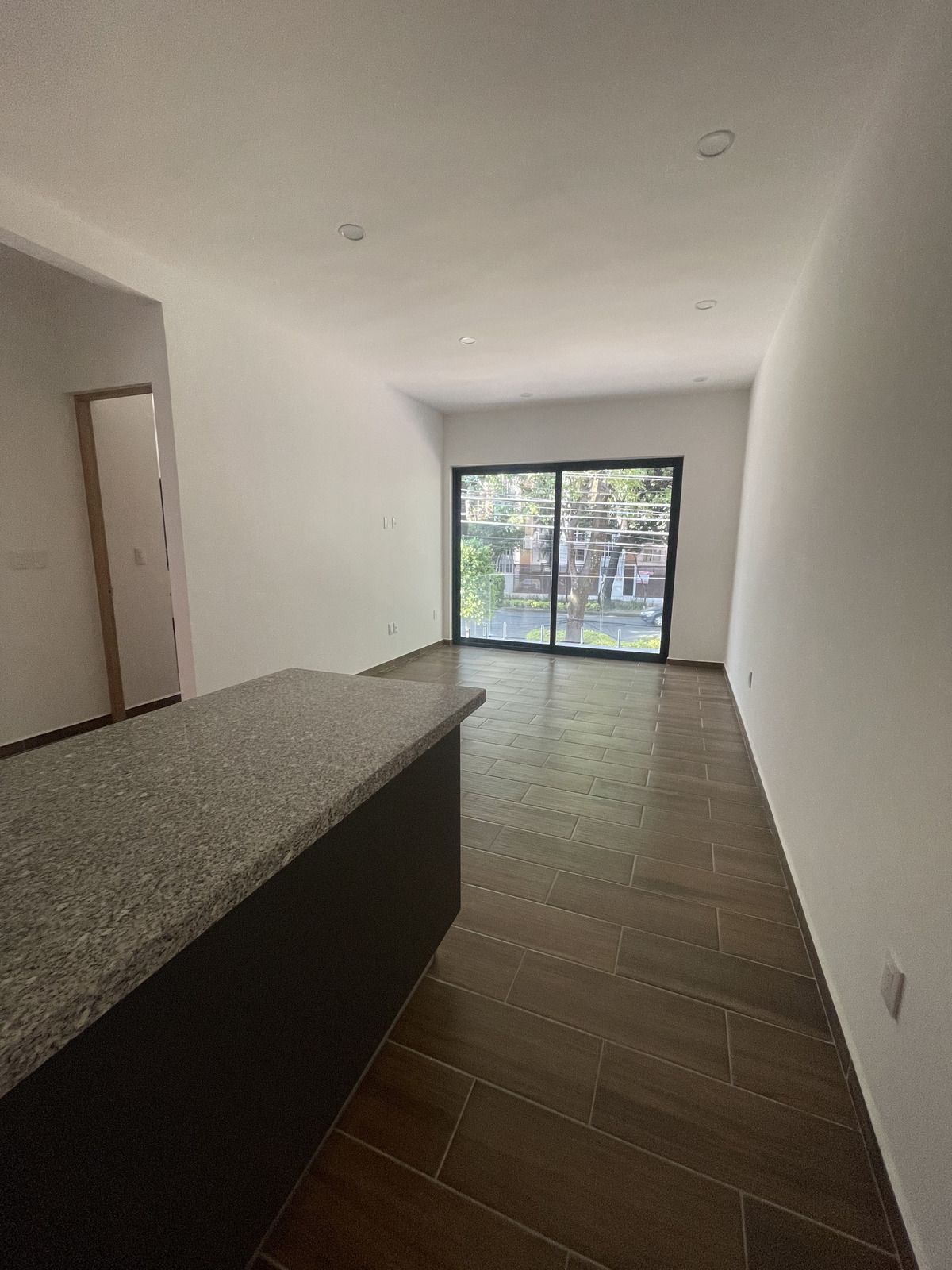 2 de 16: Sala comedor