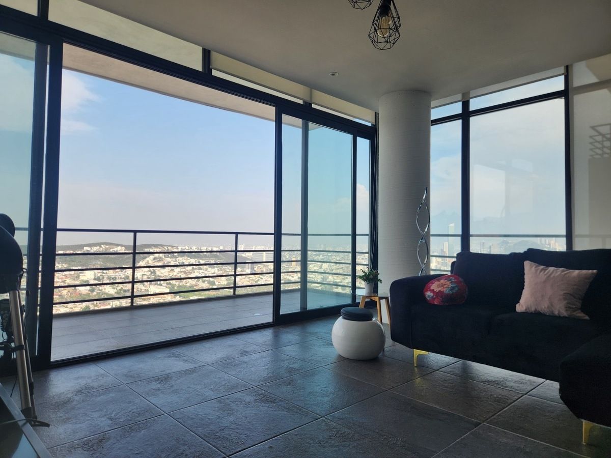 3 de 21: Sala