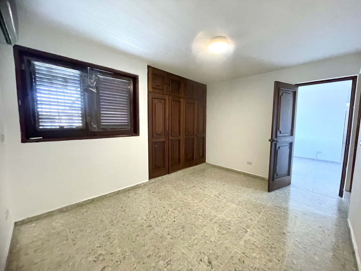 19 de 21: Habitación secundaria 4