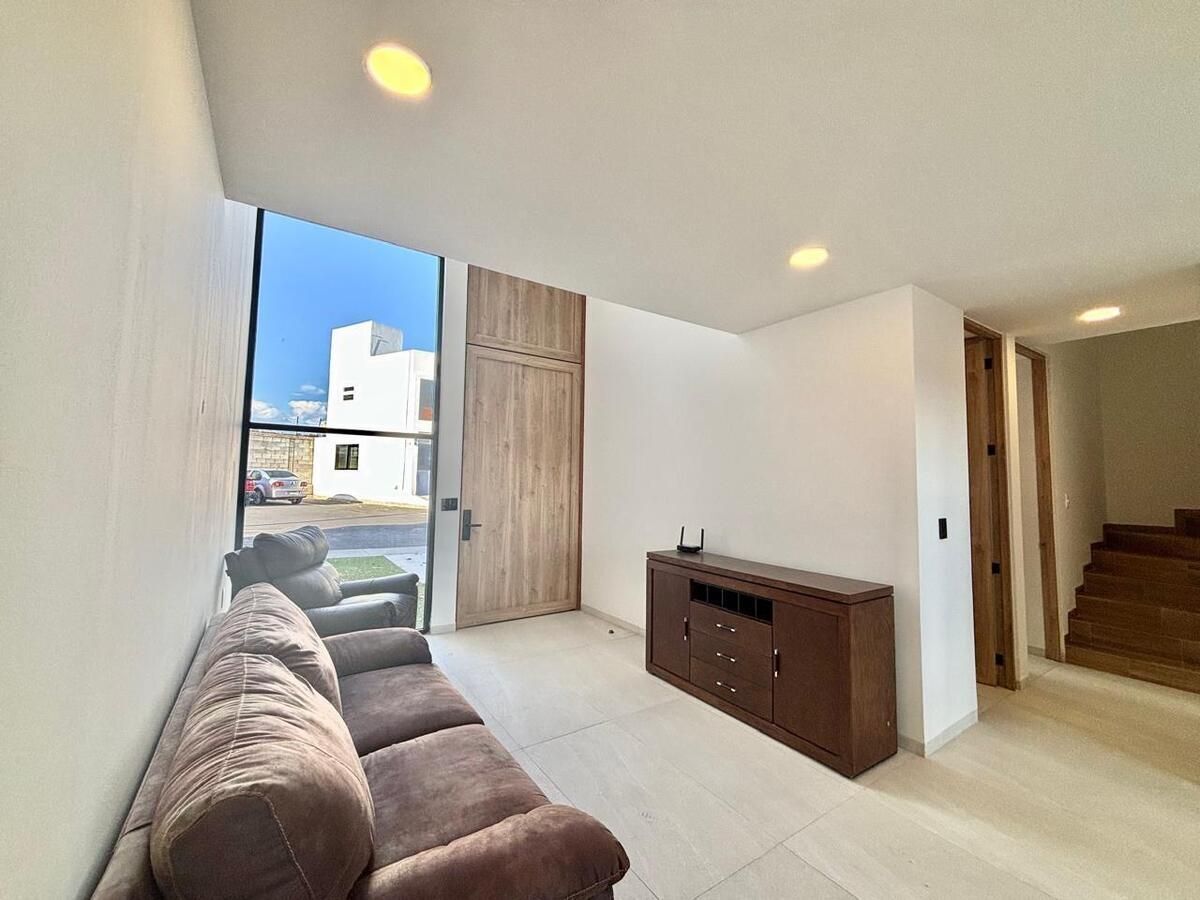 5 de 40: Sala a doble altura