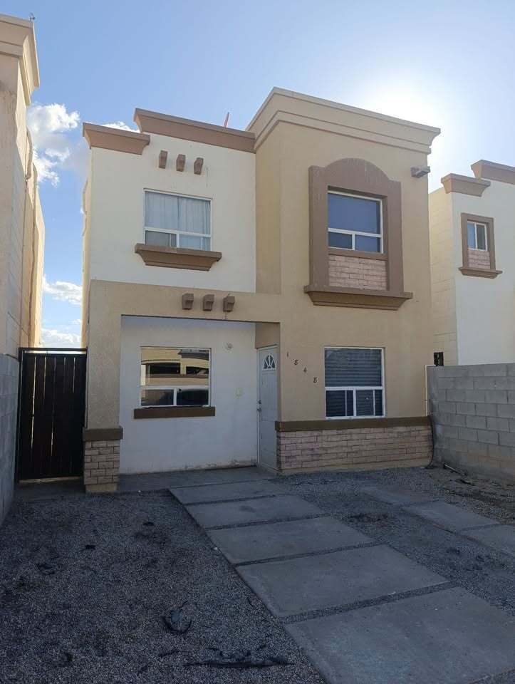 Se Vende Casa en Campestre 1 (Mexicali, B.C.)