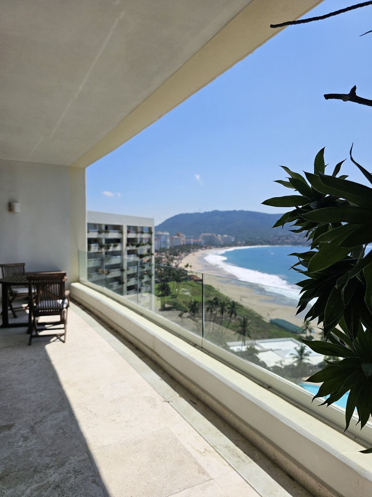 Penthouse Frente a la Playa en Ixtapa