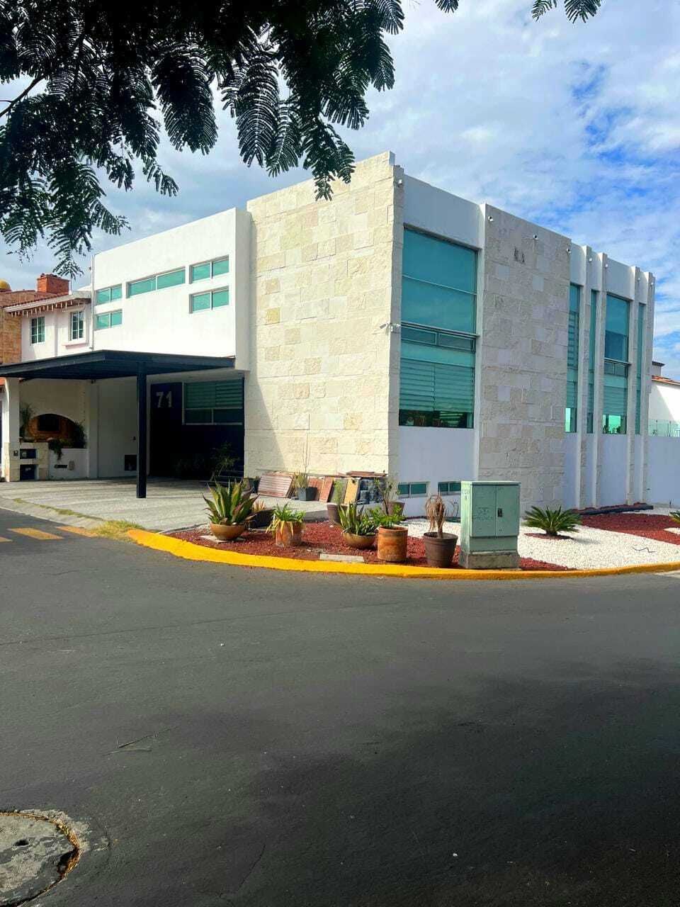 🏡 ESTA ES LA CASA DE TUS SUEÑOS EN VENTA CENTRO SUR! CLAUSTROS DEL SUR🏡 - foto 1