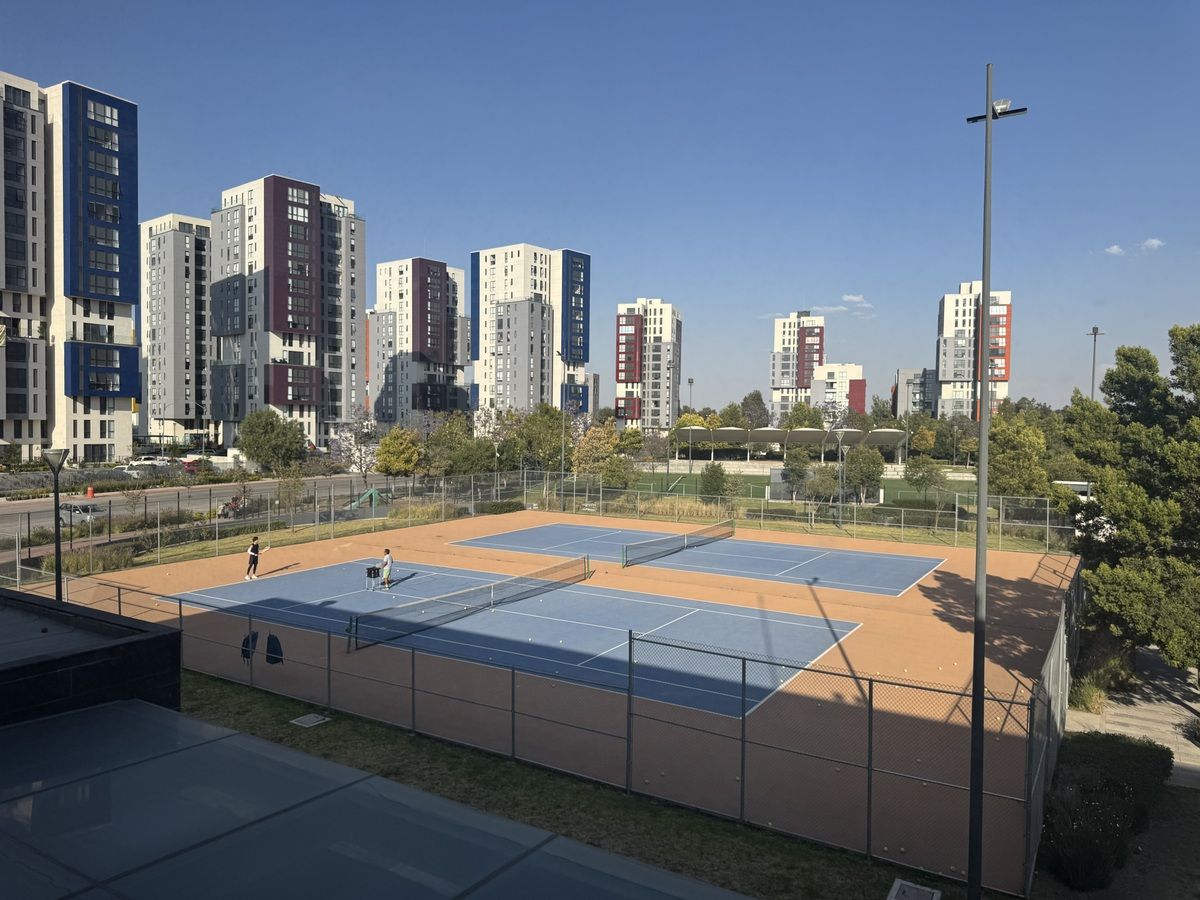 cancha tenis club house