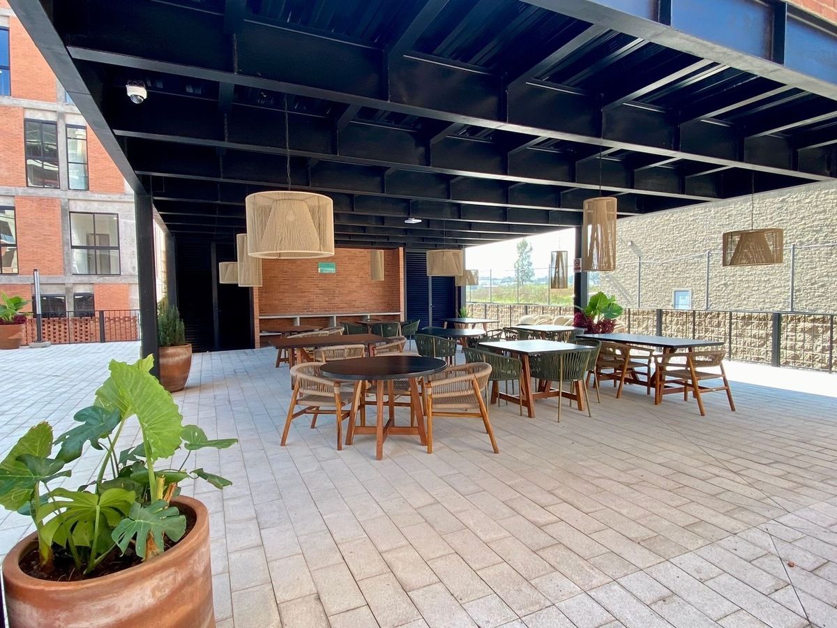 18 de 18: Terraza