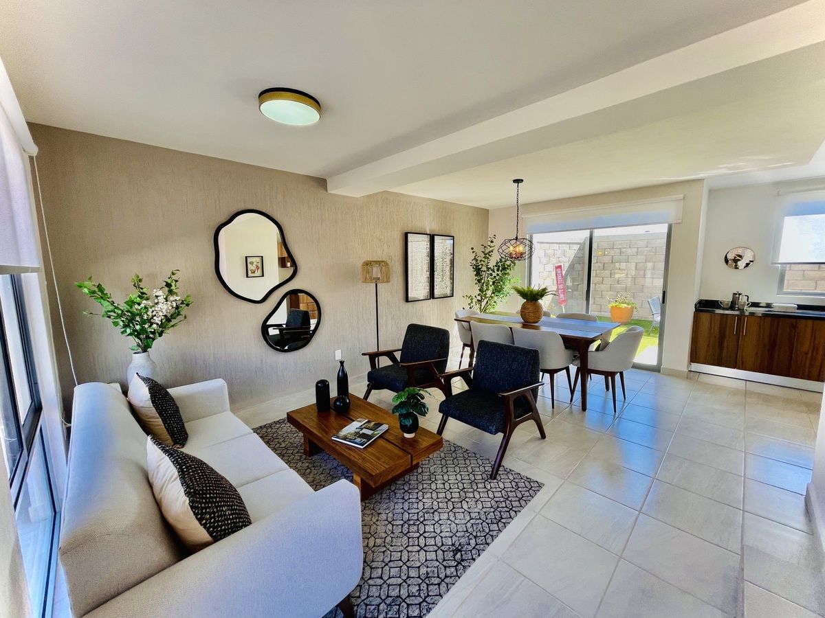 NUEVA Casa con excelentes espacios Zonas REAL SOLARE - foto 2