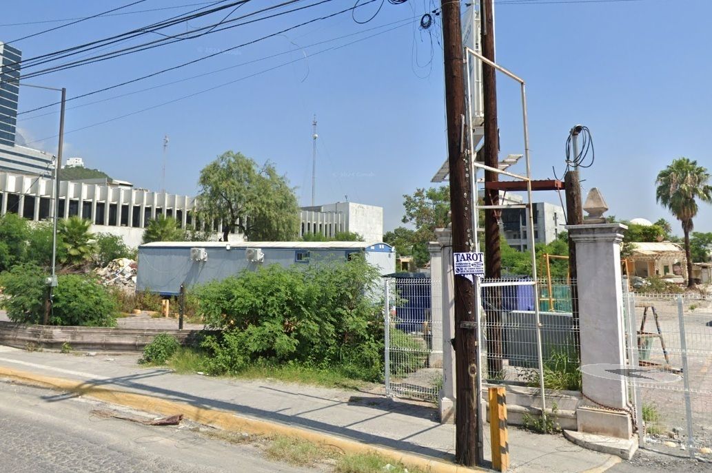 5 de 12: Lateral