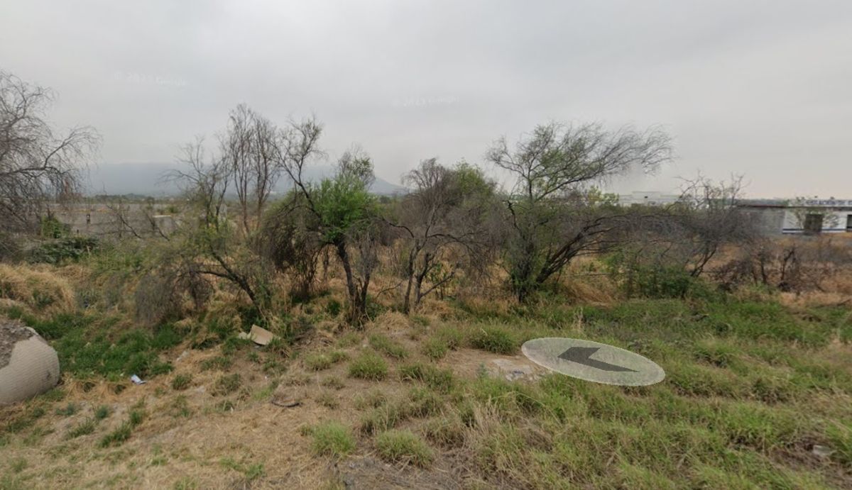 4 de 14: VISTA TERRENO