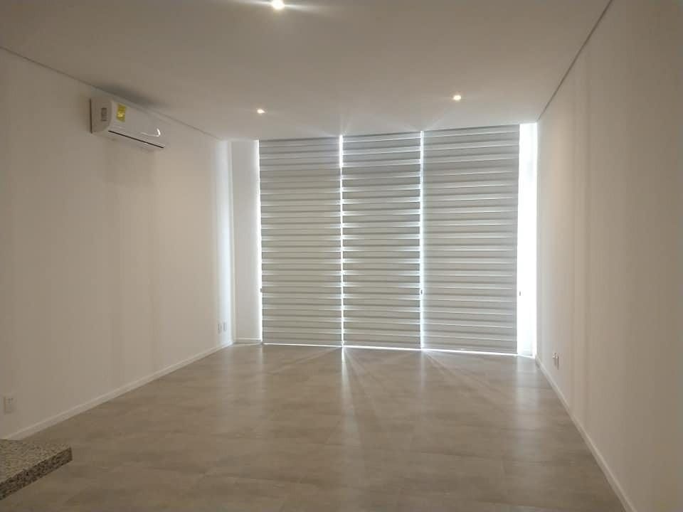 4 de 24
