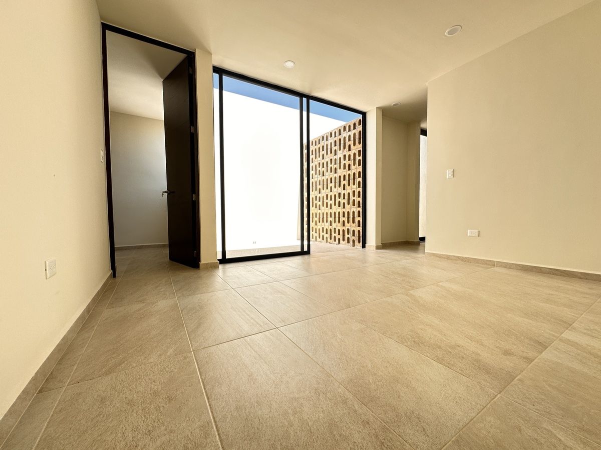 22 of 31: Area de tv