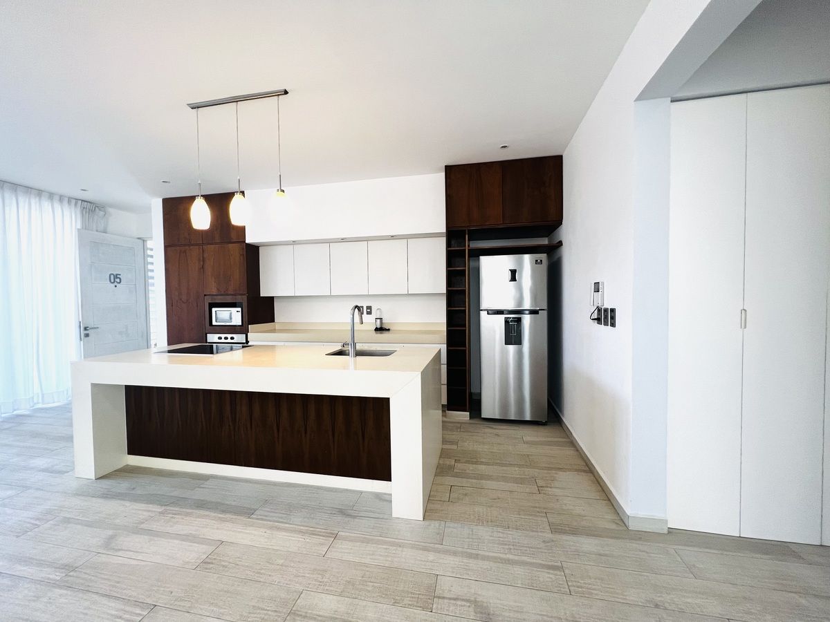 10 of 11: Cocina