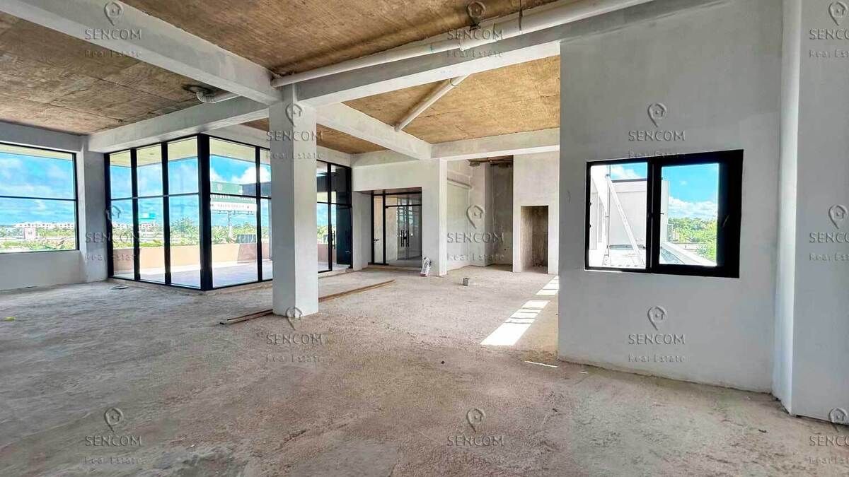5 de 12: Local Comercial con terraza en Venta en City Place 6