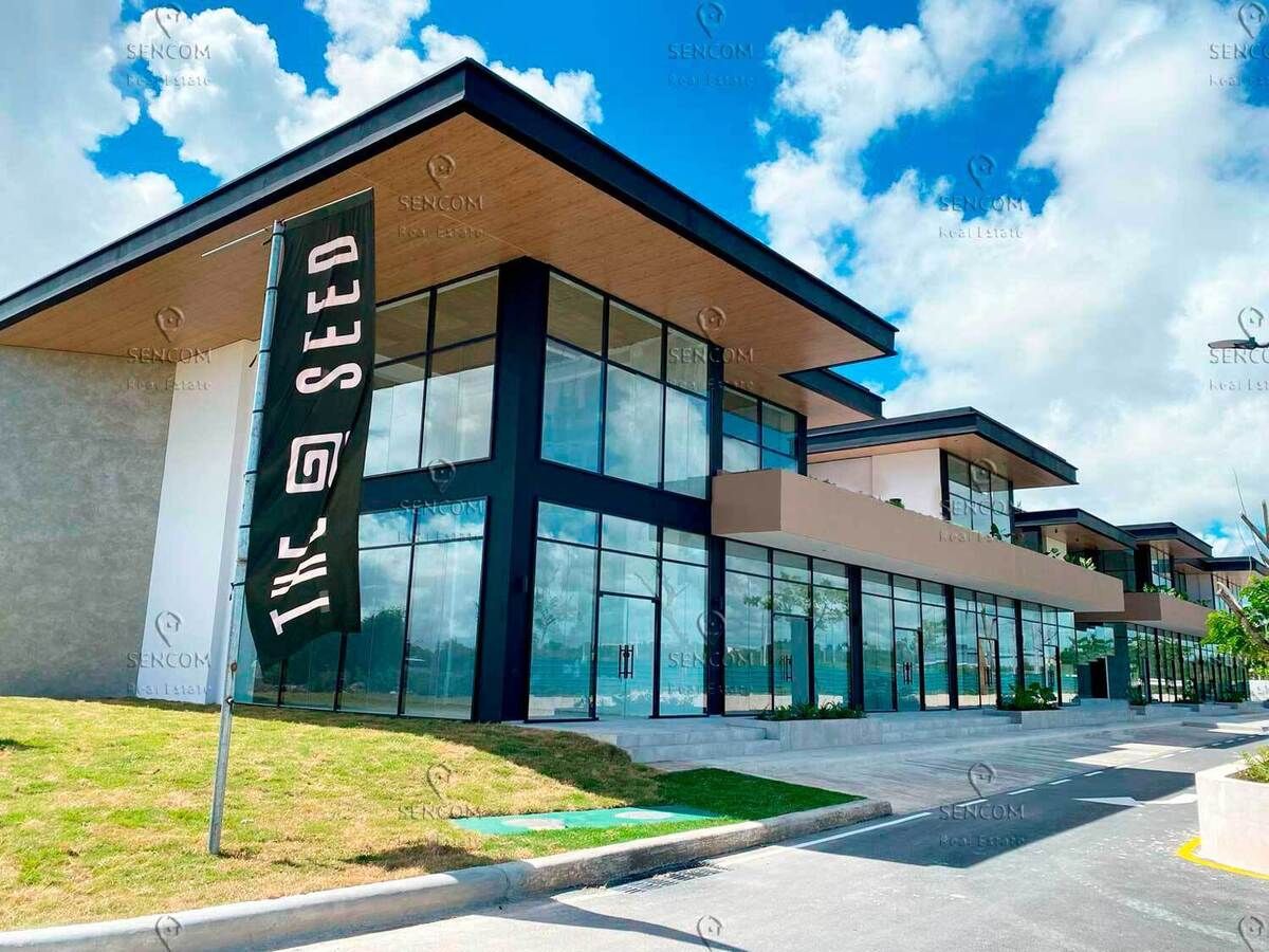 2 de 12: Local Comercial con terraza en Venta en City Place 11
