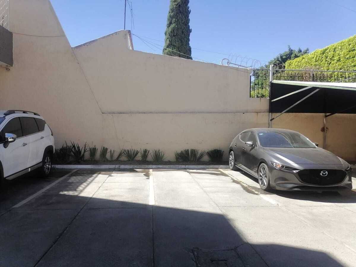 3 de 23