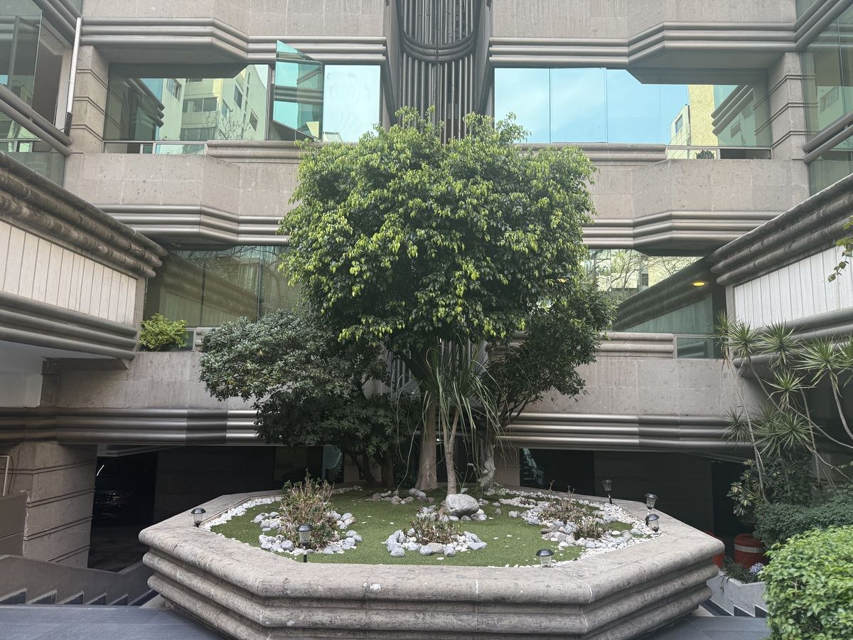 https://assets.easybroker.com/property_images/5096580/87362391/EB-SO6580.jpeg?version=1748897312