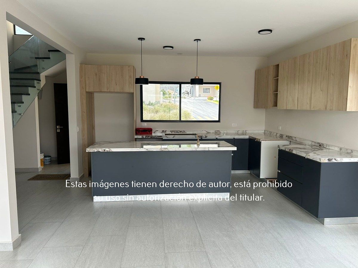 Casa en Venta en Privada Montencinos en Dominio Cumbres, foto 3 de 18
