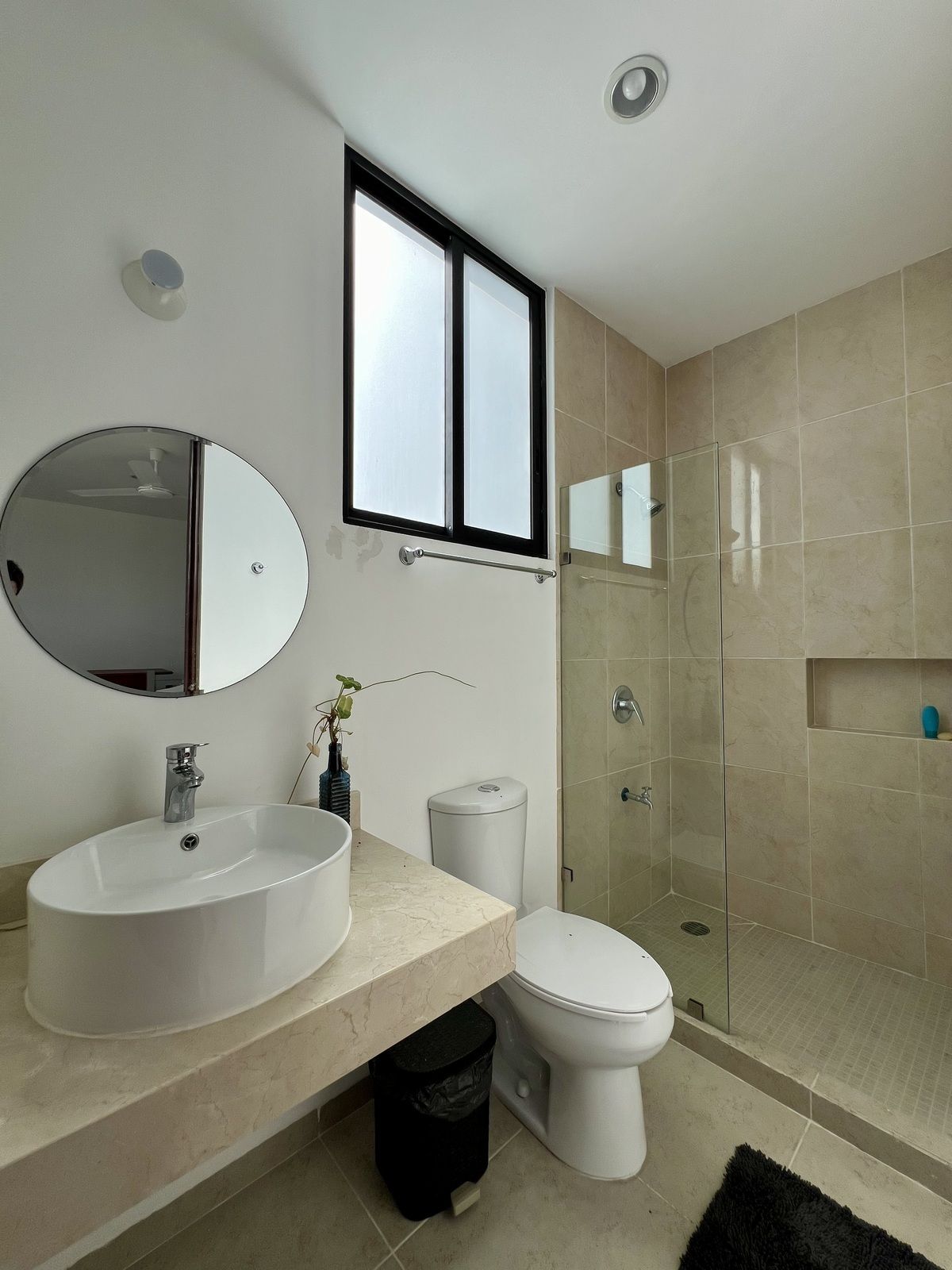 23 de 35: Baño recámara secundaria