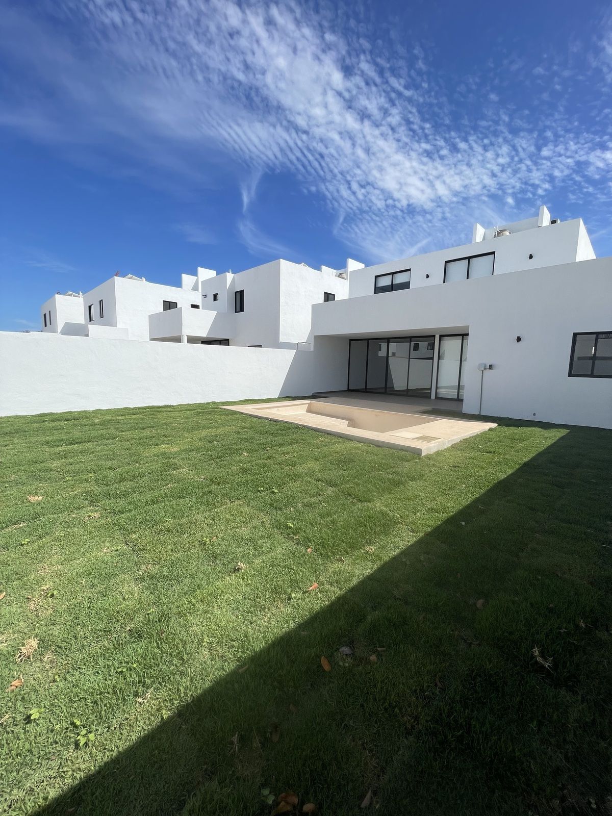 16 de 24: Fachada Posterior