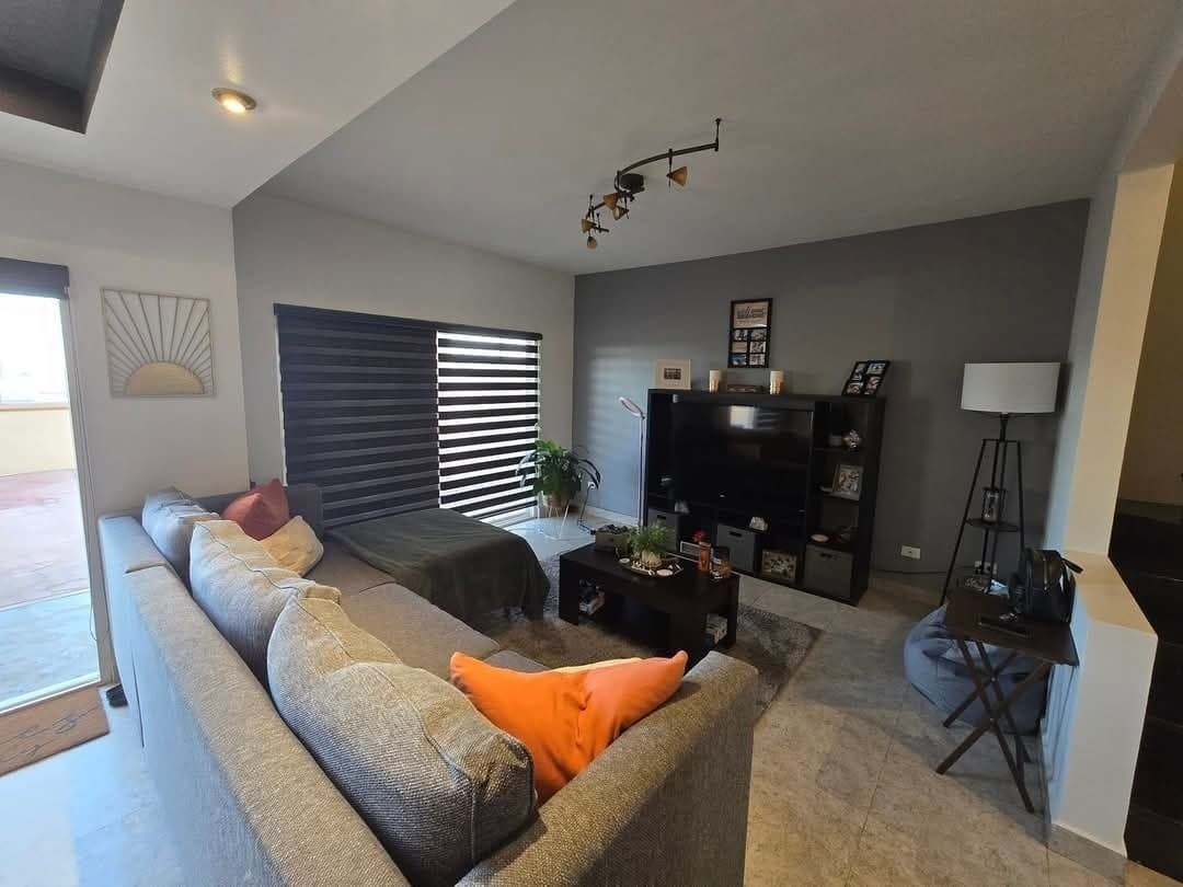 EN VENTA: CASA EN RESIDENCIAL LA CÚSPIDE - foto 4