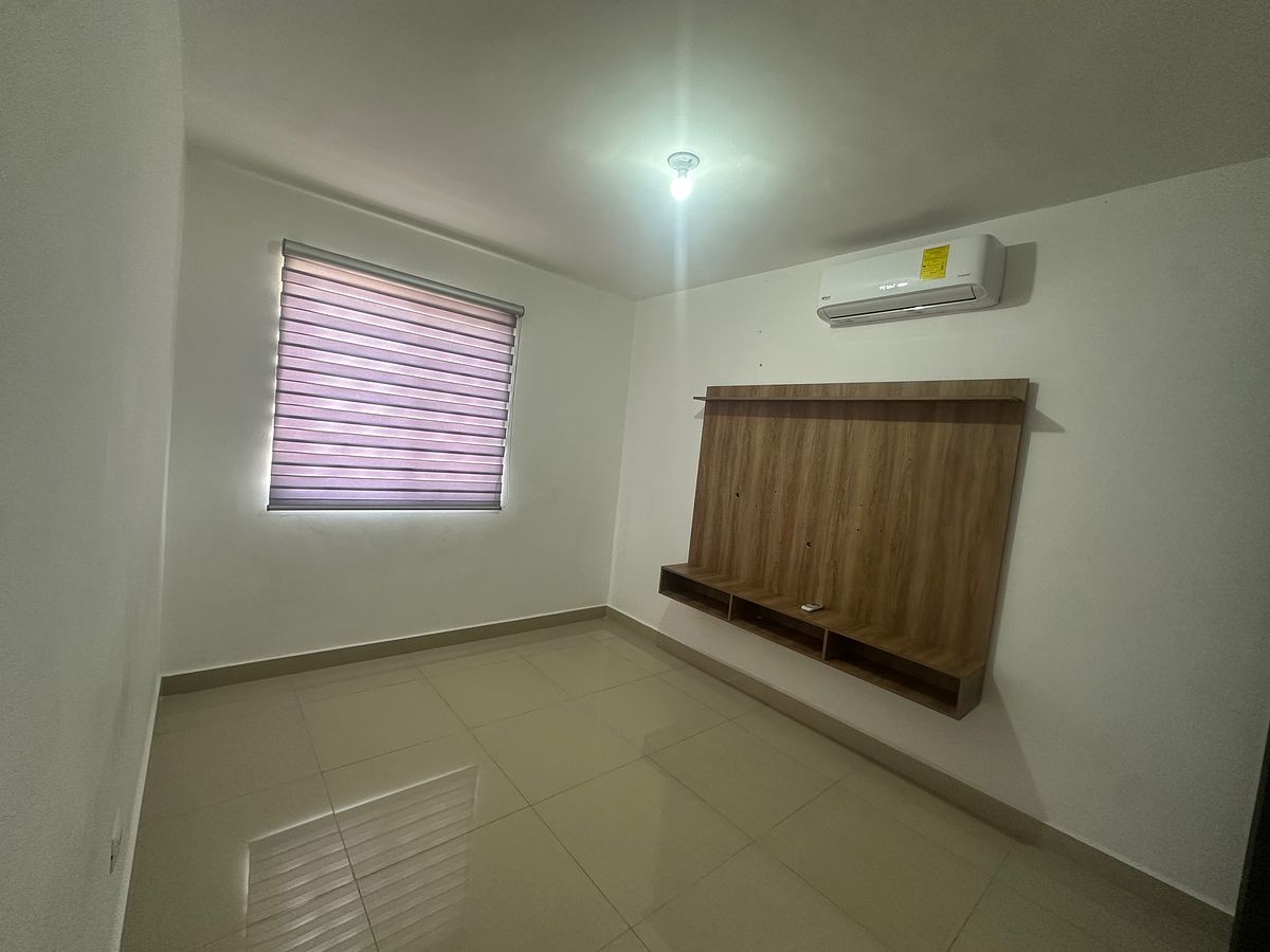 Casa en Montenova, García, foto 19 de 28