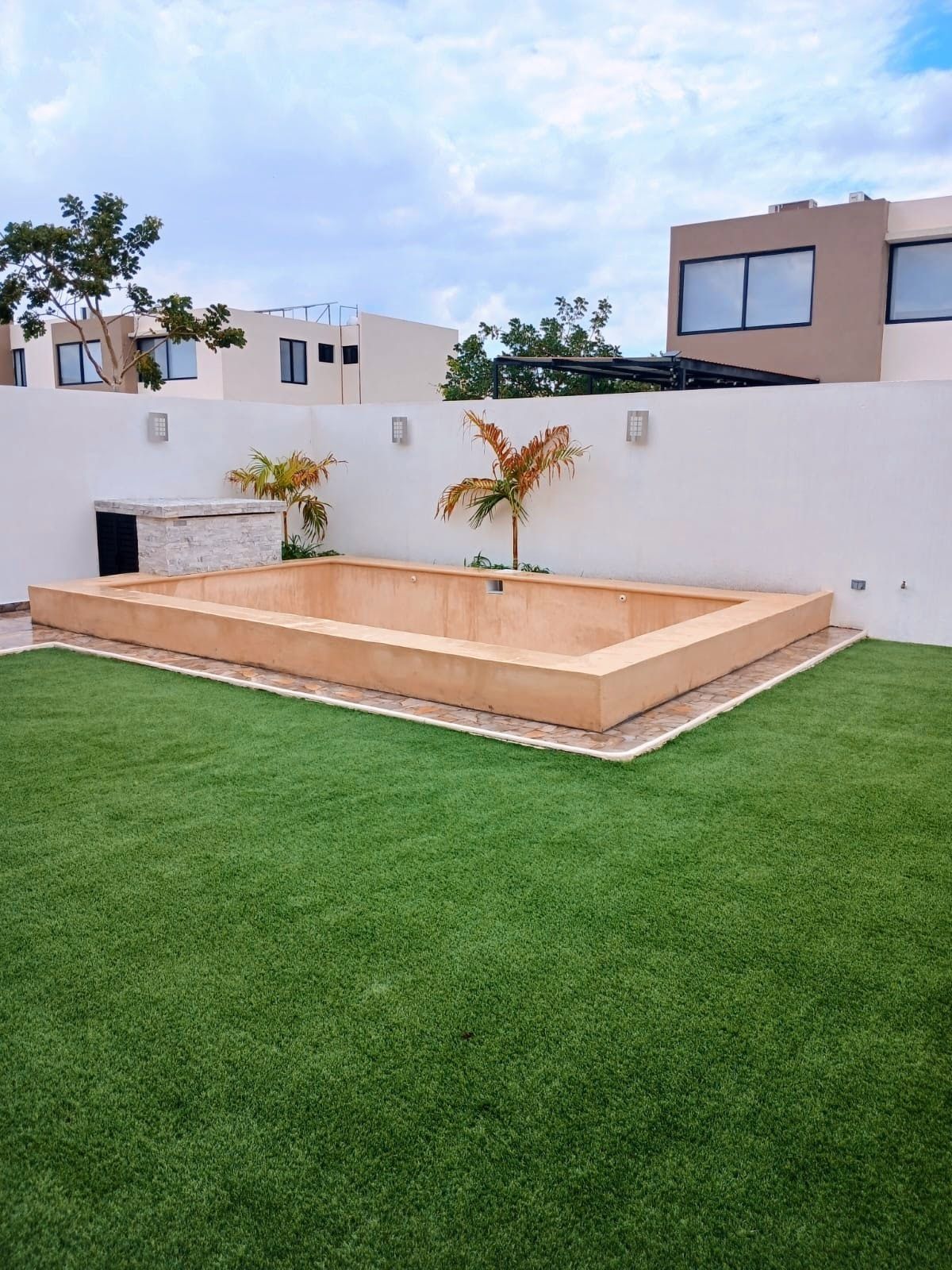 27 of 40: Piscina de 5x3
