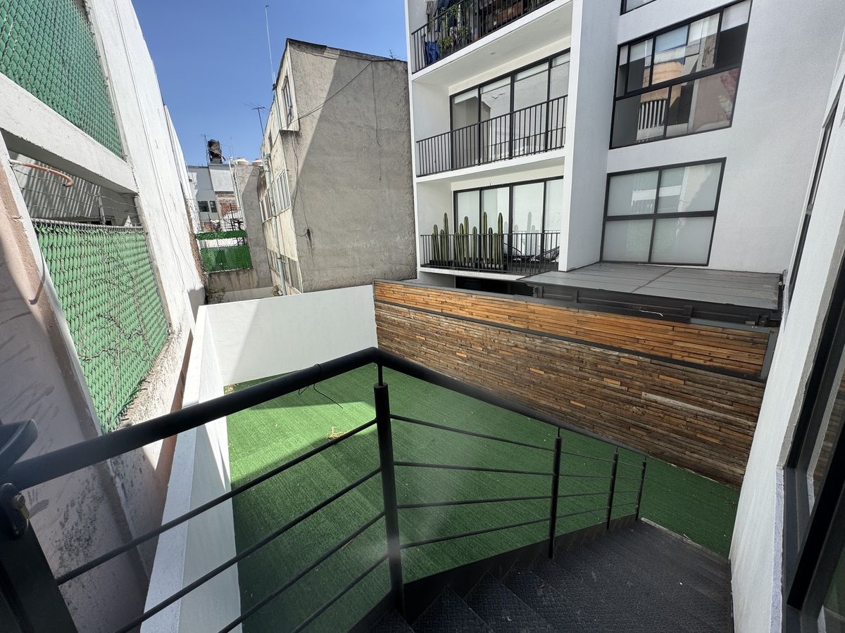 1 de 16: Patio interior