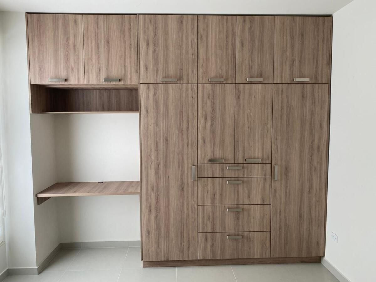 12 de 13: Closet en recamara principal