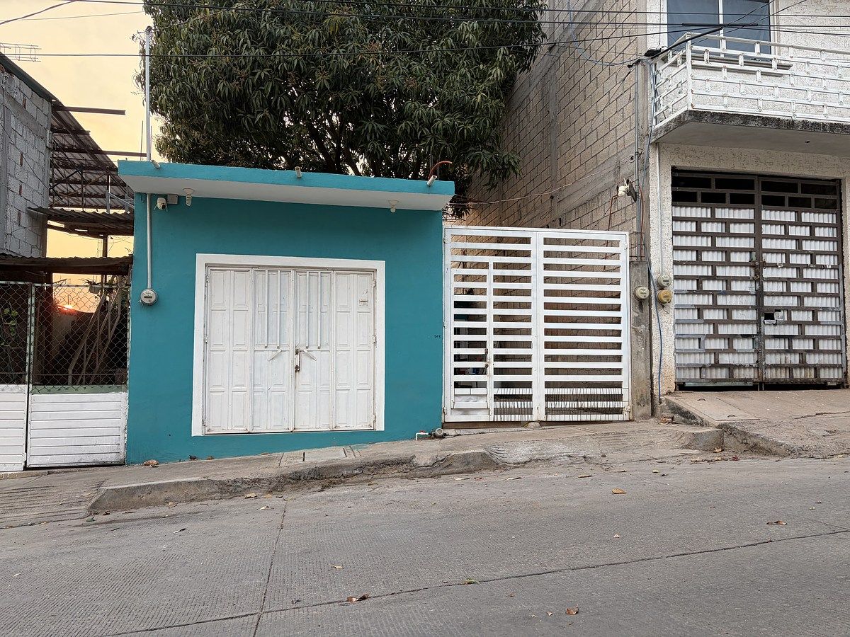 1 de 17: Fachada (exterior)