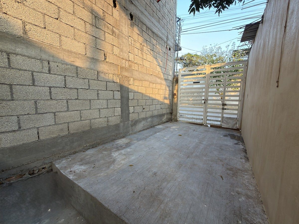 13 de 17: Garaje amplio